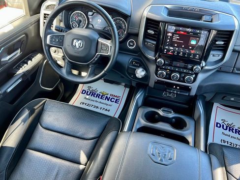 Used 2024 RAM 1500 Laramie image 17