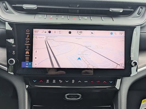 New 2026 Jeep Grand Cherokee Altitude AWD/4WD image 13