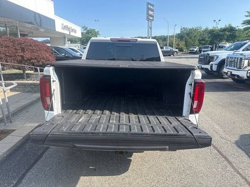 Used 2023 GMC Sierra 1500 SLT w/ SLT Premium Package AWD/4WD image 26
