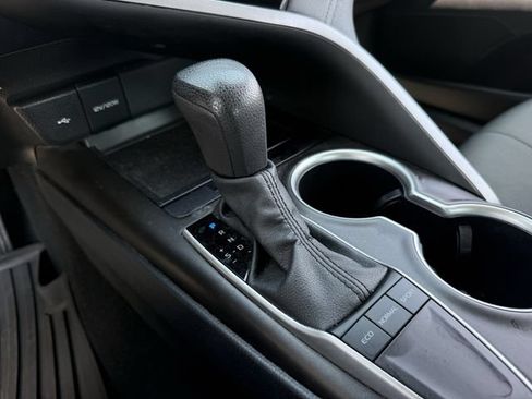 Used 2023 Toyota Camry LE FWD image 19