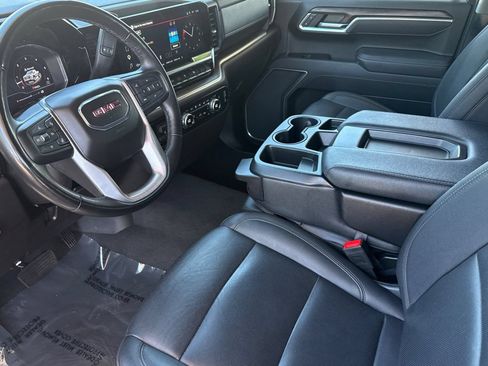 Used 2025 GMC Sierra 1500 SLT RWD image 5