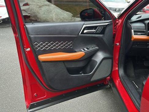 Used 2024 Mitsubishi Outlander SEL image 8