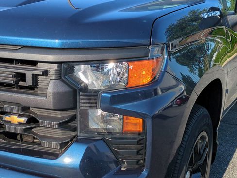 Used 2022 Chevrolet Silverado 1500 Custom AWD/4WD image 6
