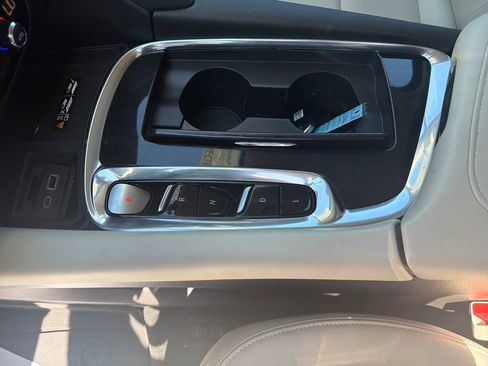 Used 2023 Buick Enclave Essence w/ LPO, Floor Liner Package AWD/4WD image 25