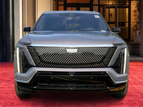 New 2026 Cadillac Vistiq Premium Luxury image 3