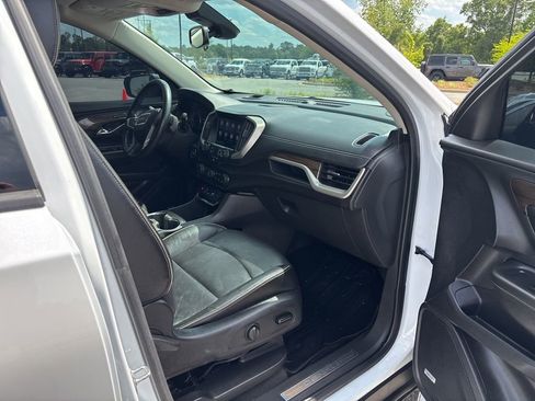 Used 2020 GMC Terrain Denali w/ Denali Premium Package AWD/4WD image 39