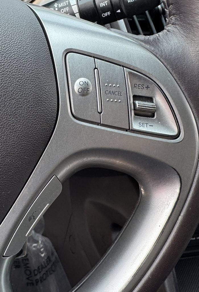 Used 2011 Hyundai Tucson 2WD image 18
