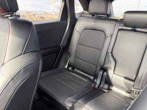 New 2025 Ford Escape ST-Line w/ Tech Pack #1 image 12