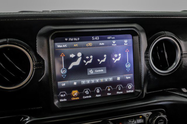 Used 2023 Jeep Wrangler Unlimited Sahara w/ Cold Weather Group AWD/4WD image 30