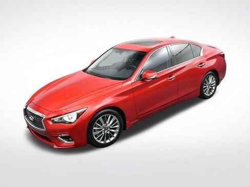 Used 2024 INFINITI Q50 Luxe w/ Cargo Package image 28