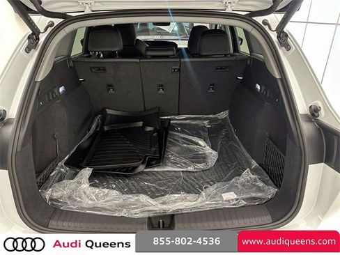 Used 2025 Audi Q6 e-tron Premium Plus image 7