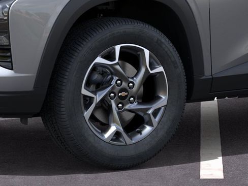 New 2026 Chevrolet Trax LT w/ Driver Confidence Package FWD image 9