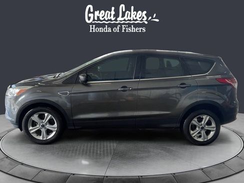 Used 2015 Ford Escape SE AWD/4WD image 2