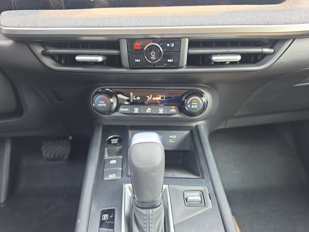 New 2027 Nissan Kicks SV FWD image 16