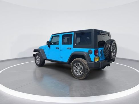 Used 2018 Jeep Wrangler Unlimited Rubicon w/ Connectivity Group AWD/4WD image 6