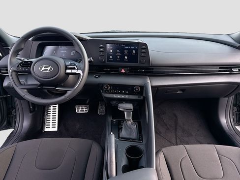 New 2026 Hyundai Elantra Sport w/ Cargo Package image 3