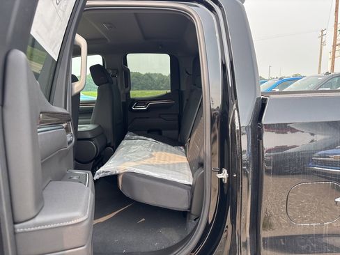 New 2026 Chevrolet Silverado 1500 LT image 8