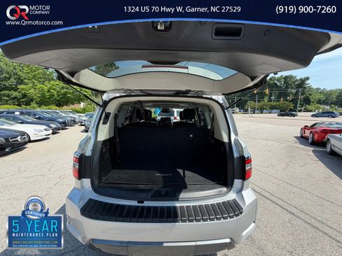 Used 2021 Nissan Armada SL w/ Captain's Chairs Package AWD/4WD image 30