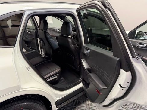 New 2026 Ford Escape ST-Line Elite w/ Equipment Group 501A AWD/4WD image 23