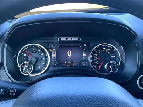 Used 2022 RAM 1500 Big Horn AWD/4WD image 20
