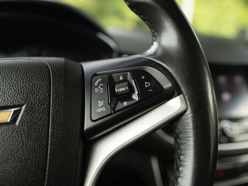 Used 2020 Chevrolet Trax Premier AWD/4WD image 7