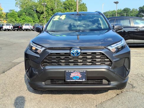 Certified 2024 Toyota RAV4 LE AWD/4WD image 2