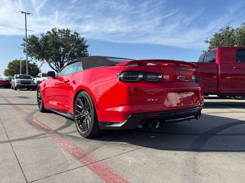 Used 2019 Chevrolet Camaro ZL1 RWD image 2