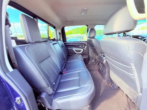 Used 2019 Nissan Titan PRO-4X w/ Pro-4x Convenience Package AWD/4WD image 20