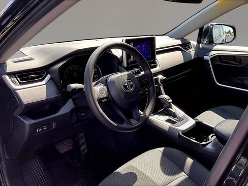 Used 2024 Toyota RAV4 LE AWD/4WD image 14