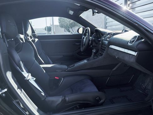 Used 2024 Porsche 718 Cayman GT4 RS w/ Weissach Package image 23