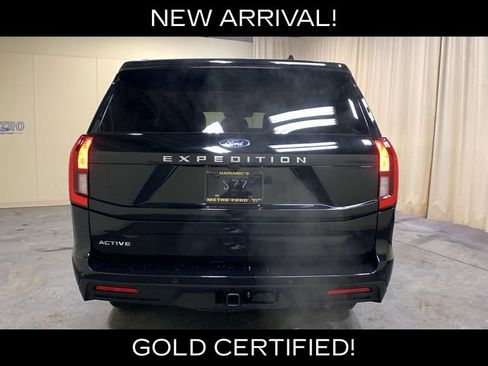 Certified 2025 Ford Expedition Active AWD/4WD image 4