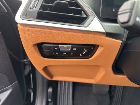 Used 2023 BMW 330e xDrive w/ Driving Assistance Package image 11