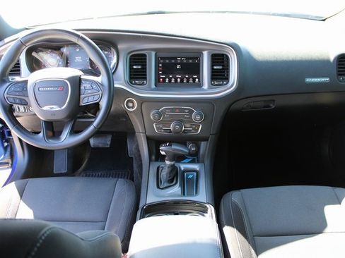 Used 2020 Dodge Charger SXT w/ Blacktop Package image 16