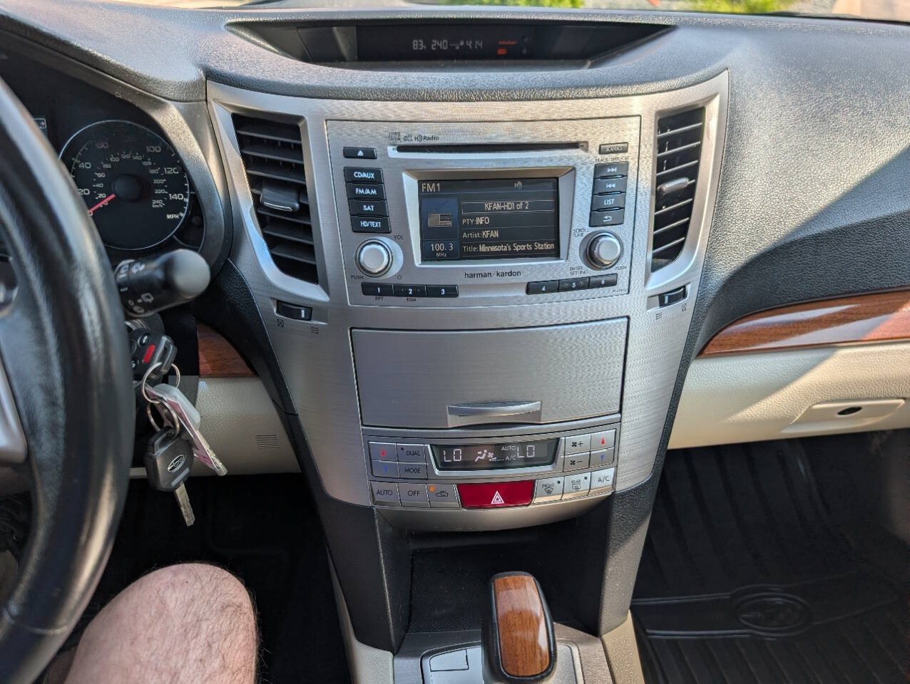Used 2014 Subaru Outback 2.5i Limited AWD/4WD image 16