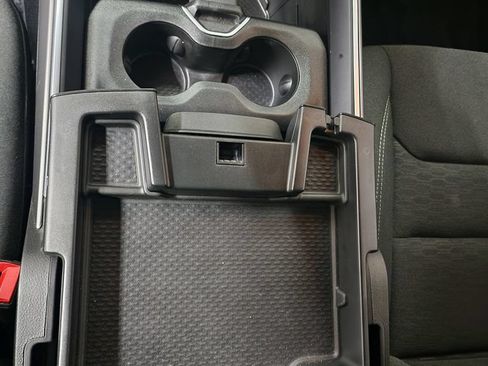 Used 2025 RAM 1500 Big Horn AWD/4WD image 22