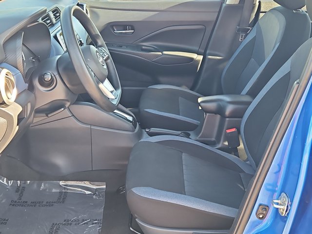 Used 2024 Nissan Versa SV w/ Trunk Package FWD image 15