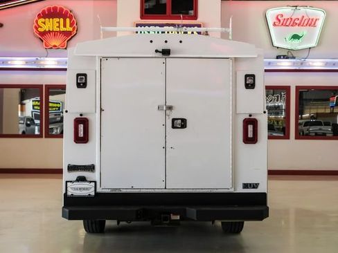 Used 2020 Ford Transit 350 w/ Interior Upgrade Package RWD image 10