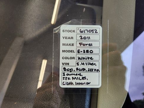 Used 2011 Ford E-350 and Econoline 350 XLT RWD image 7