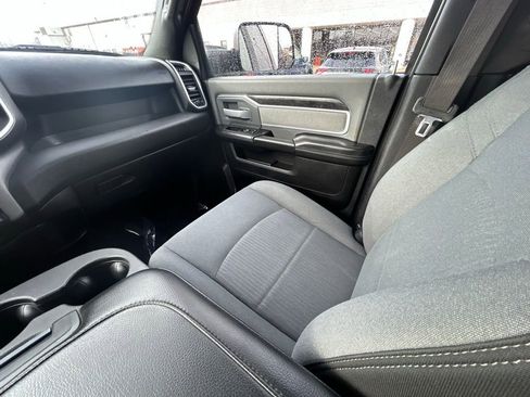 Used 2022 RAM 2500 Big Horn image 3