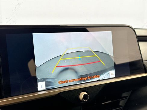 Used 2025 Toyota Crown Signia image 26