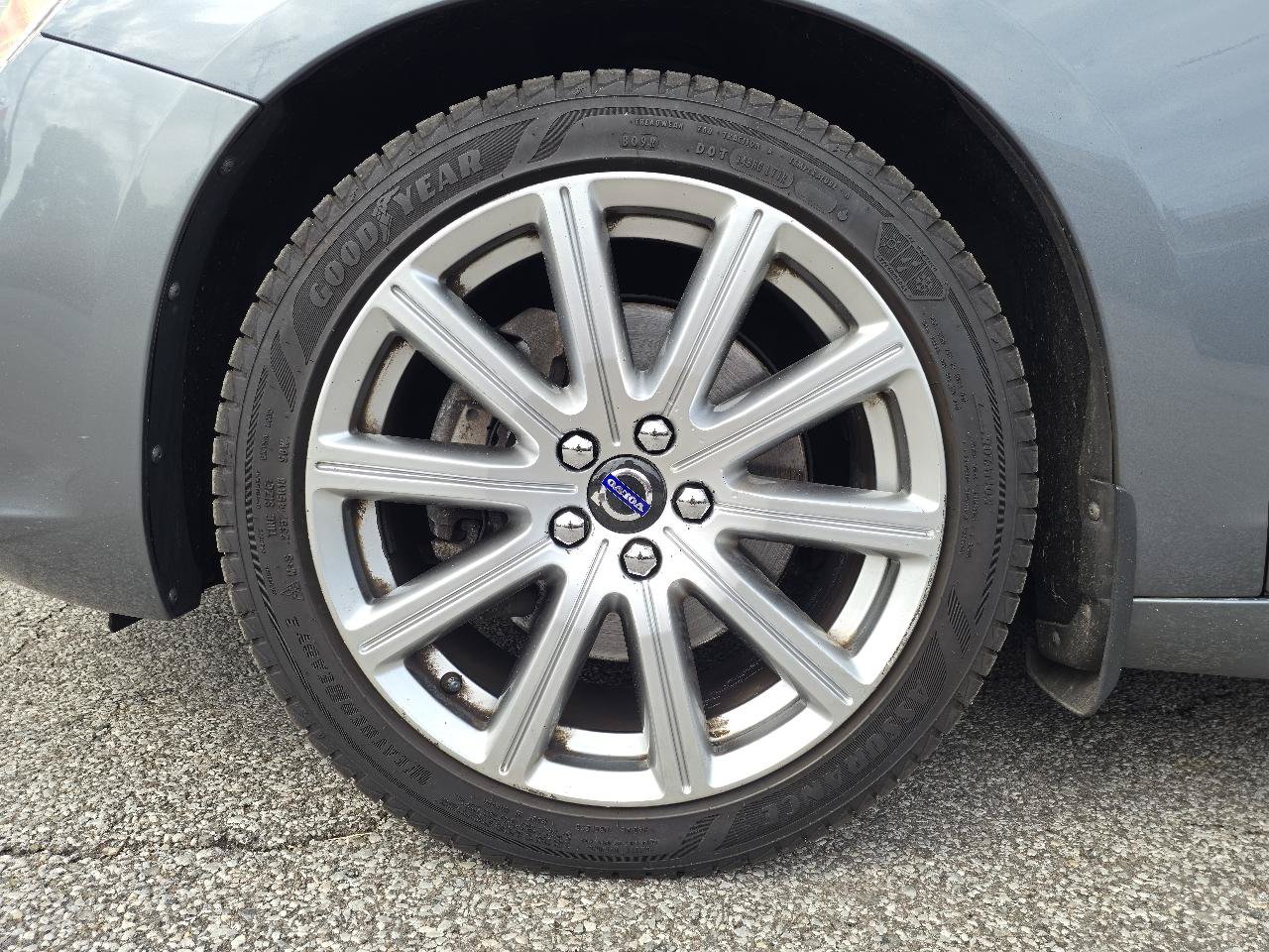 Used 2017 Volvo S60 T5 Inscription AWD/4WD image 9