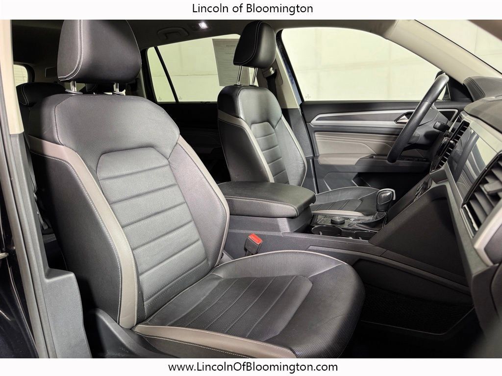 Used 2023 Volkswagen Atlas SEL Premium AWD/4WD image 12