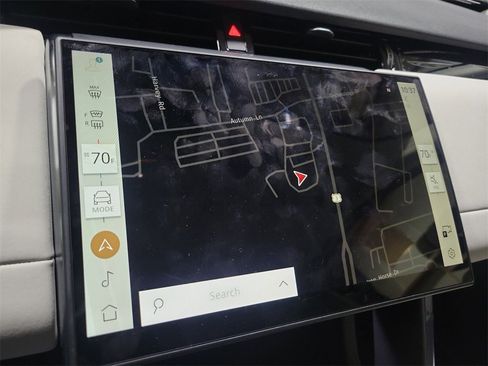 New 2024 Land Rover Discovery Sport S image 34