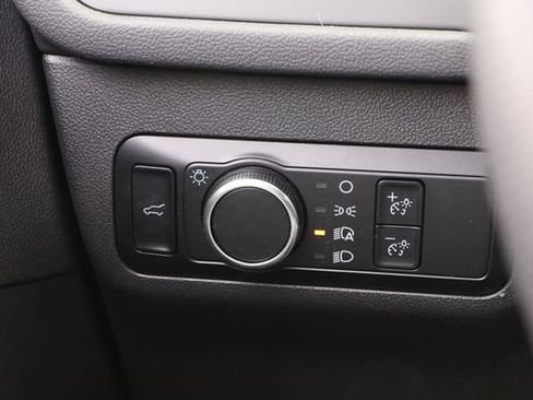 Used 2024 Ford Escape ST-Line w/ Cold Weather Package FWD image 20