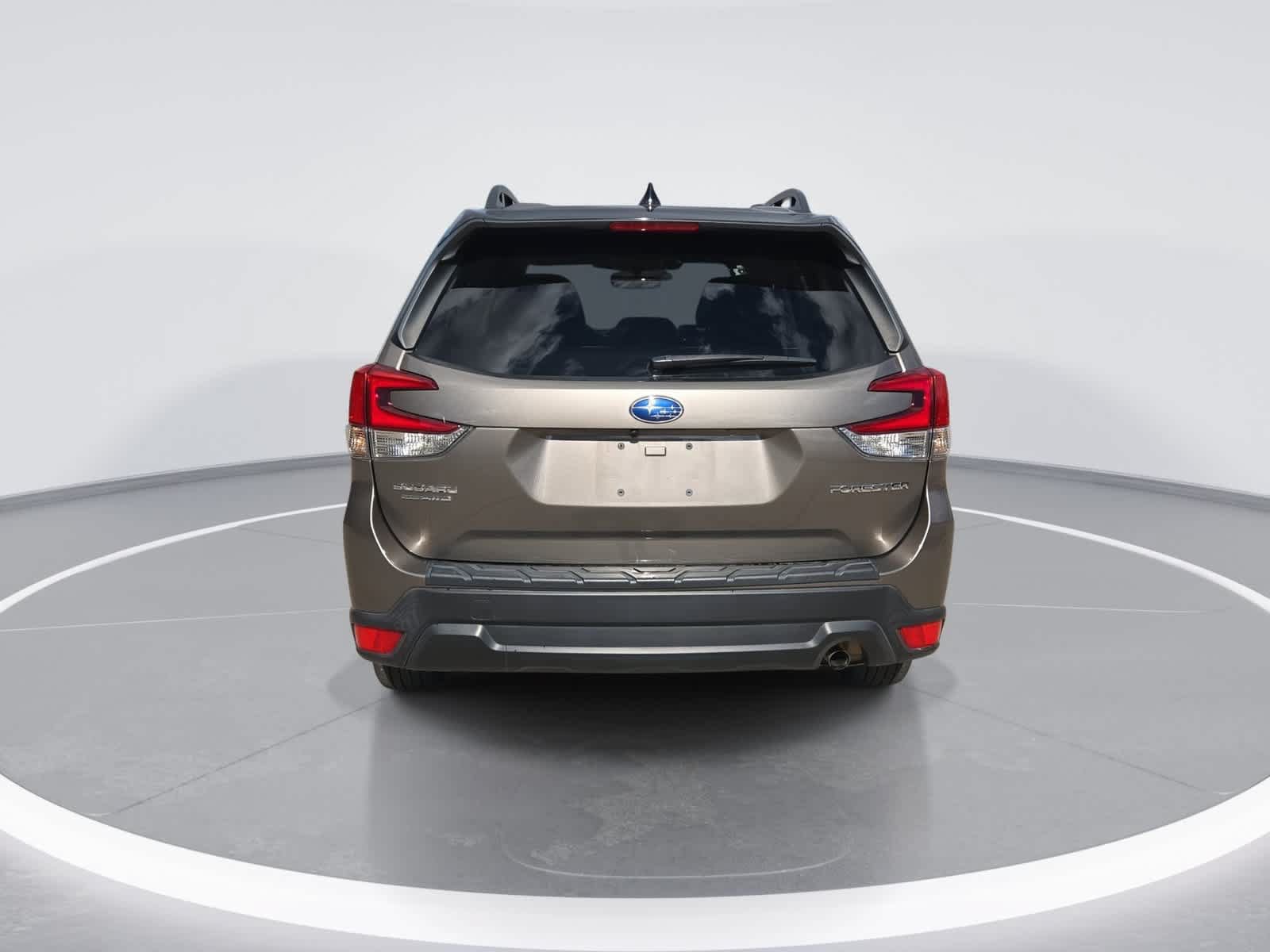 Used 2024 Subaru Forester Premium AWD/4WD image 7