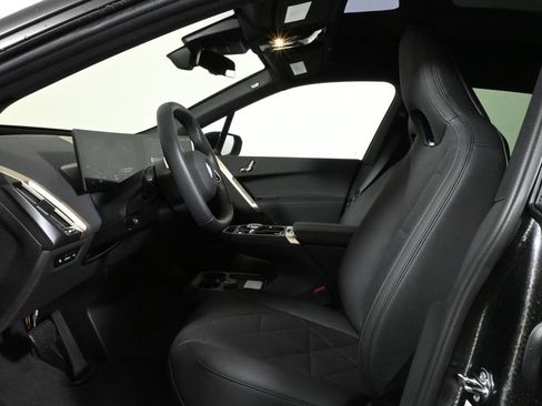 Used 2026 BMW iX xDrive45 w/ Premium Package image 3