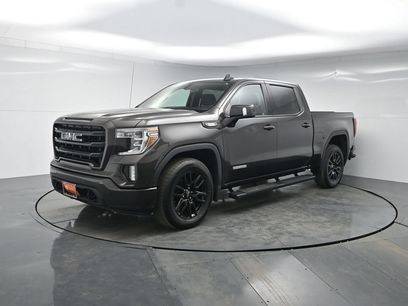 Used 2021 GMC Sierra 1500 Elevation w/ LPO, Elevation Black Package