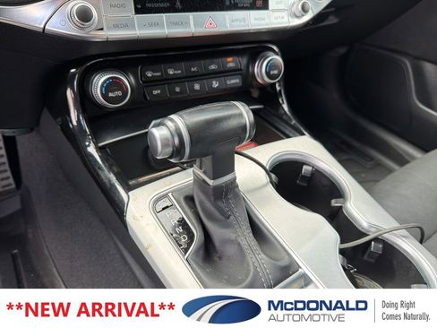 Used 2019 Kia Stinger GT AWD/4WD image 7