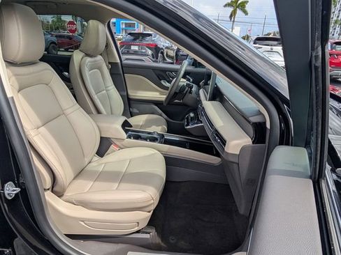 Used 2023 Lincoln Corsair FWD w/ Equipment Group 101A image 19