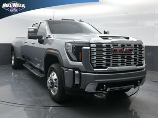 Used 2025 GMC Sierra 3500 Denali w/ Denali Reserve Package AWD/4WD video 1